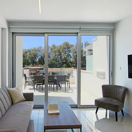 Apartament Phaedrus Living